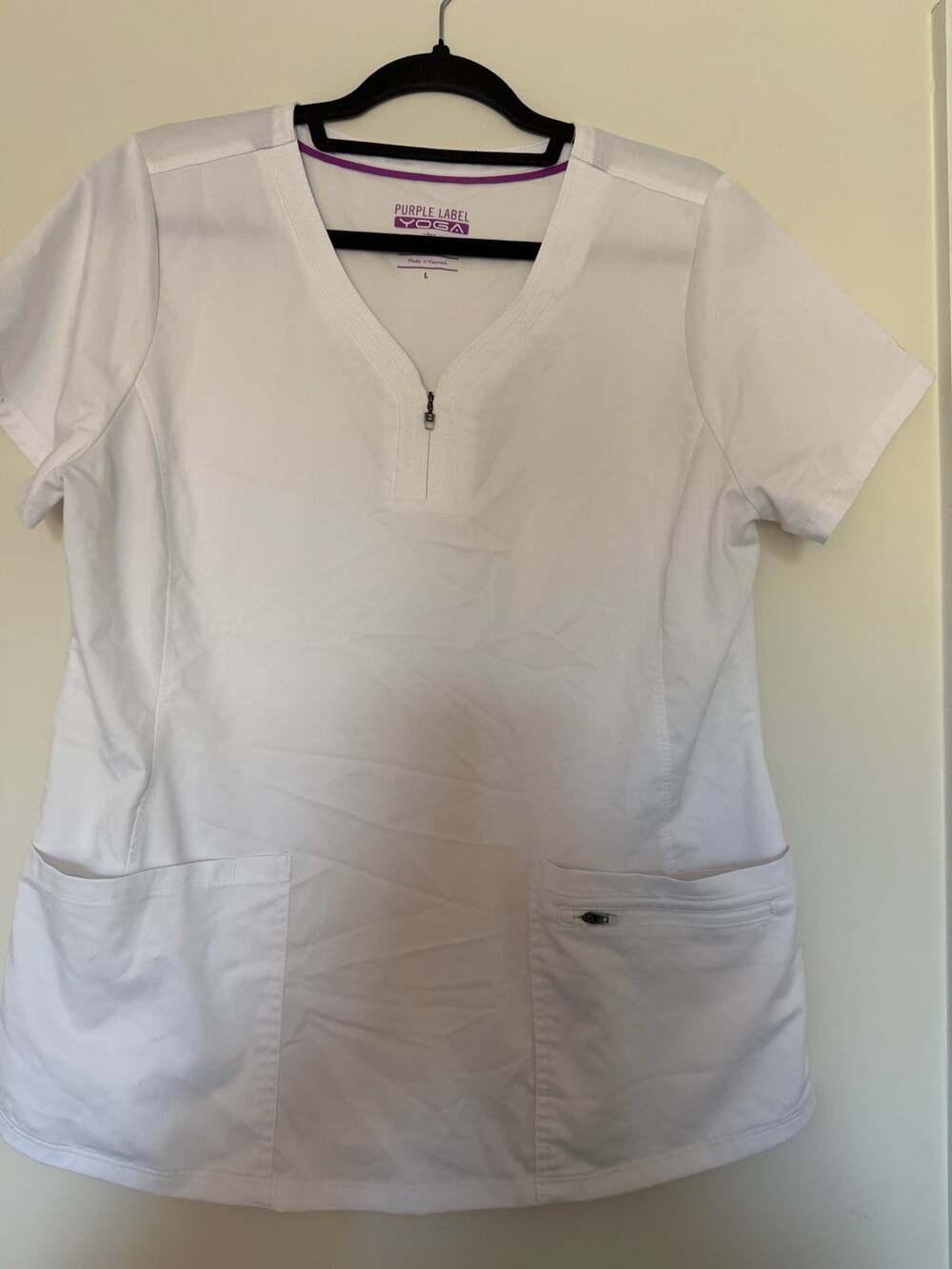 Healing Hands Purple Label Yoga White Scrub Top Large Zip Neck Pockets